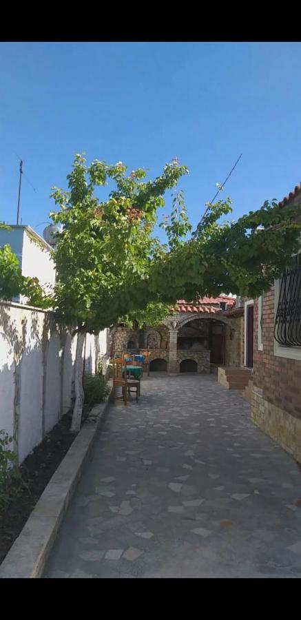 Guest Rooms Arbri Vlore Bagian luar foto