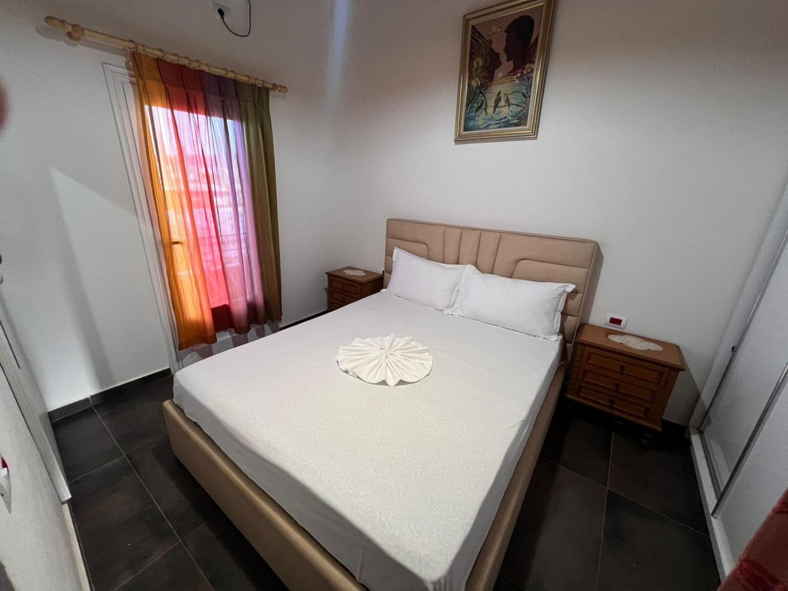 Guest Rooms Arbri Vlore Bagian luar foto